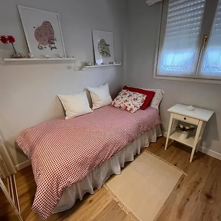 Girasoles Апартаменты Комильяс